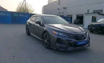 Toyota Camry 2017 года за 9 500 000 тг. в Шымкент фото 2
