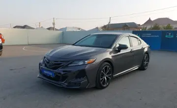 Toyota Camry 2017 года за 9 500 000 тг. в Шымкент фото 1