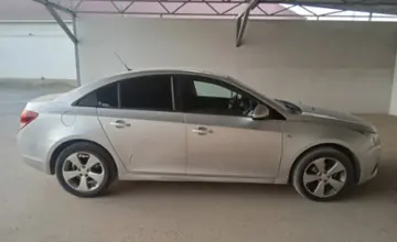Chevrolet Cruze 2011 года за 2 800 000 тг. в Кызылорда фото 4
