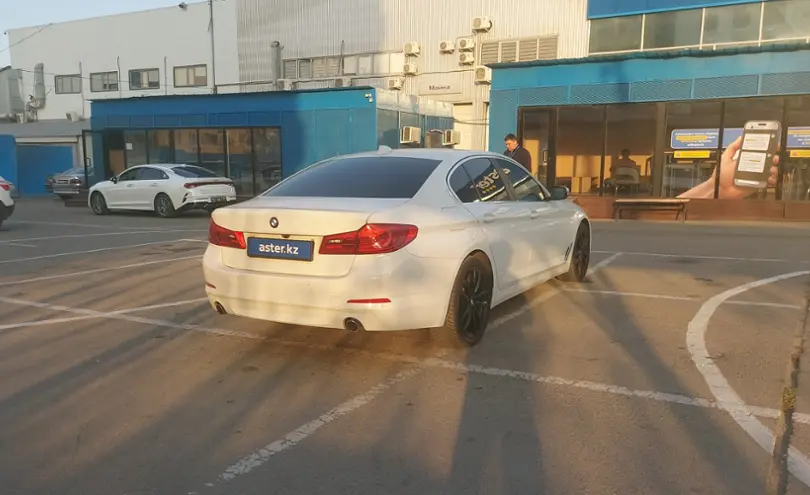 BMW 5 серии 2017 года за 14 000 000 тг. в Алматы фото 3