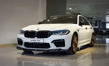 BMW M5 2018 года за 36 000 000 тг. в Алматы фото 1