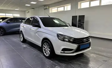 LADA (ВАЗ) Vesta 2018 года за 3 990 000 тг. в Актау фото 3