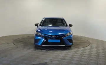 Toyota Camry 2020 года за 9 590 000 тг. в Алматы фото 2