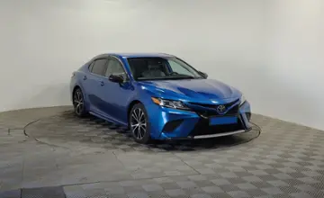 Toyota Camry 2020 года за 9 590 000 тг. в Алматы фото 3
