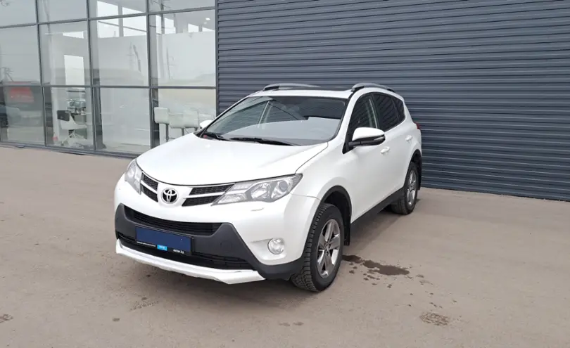 Toyota RAV4 2015 года за 8 750 000 тг. в Астана