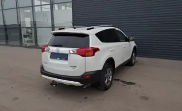 Toyota RAV4 2015 года за 8 930 000 тг. в Астана
