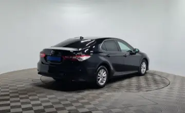 Toyota Camry 2021 года за 13 990 000 тг. в Алматы
