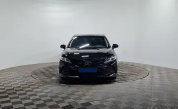 Toyota Camry 2021 года за 13 990 000 тг. в Алматы фото 2