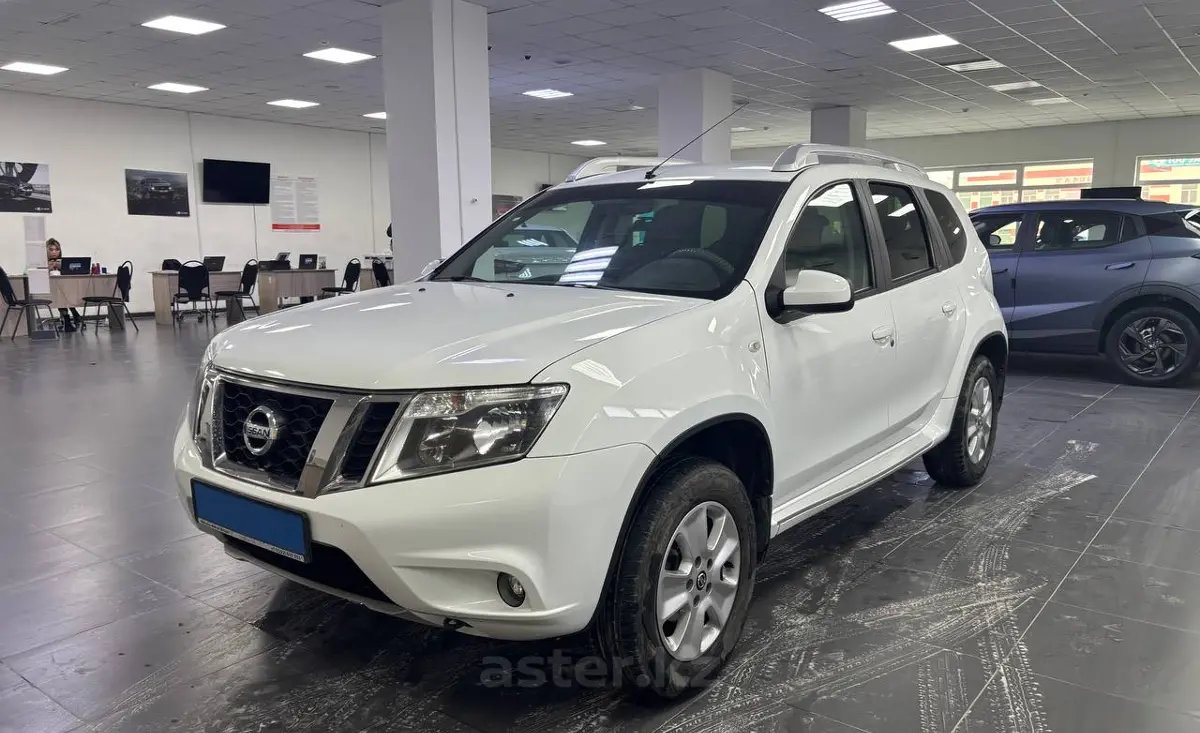 2020 Nissan Terrano
