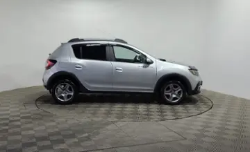 Renault Sandero 2022 года за 6 990 000 тг. в Алматы фото 4