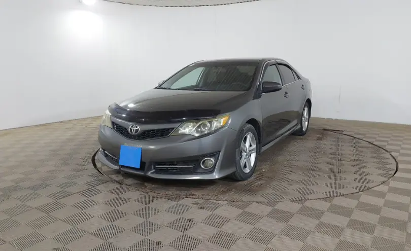 Toyota Camry 2013 года за 7 940 000 тг. в Шымкент