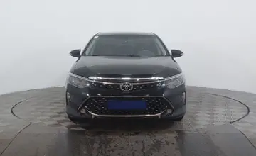 Toyota Camry 2018 года за 11 990 000 тг. в Астана фото 2