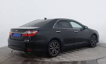 Toyota Camry 2018 года за 12 350 000 тг. в Астана