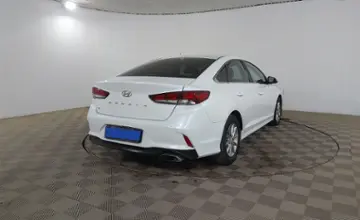 Hyundai Sonata 2019 года за 8 490 000 тг. в Шымкент