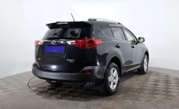 Toyota RAV4 2013 года за 9 690 000 тг. в Астана