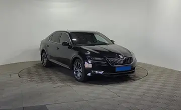Skoda Superb 2019 года за 10 990 000 тг. в Алматы фото 3