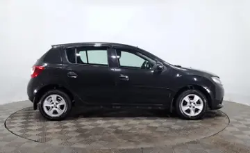 Renault Sandero 2015 года за 5 190 000 тг. в Астана фото 4