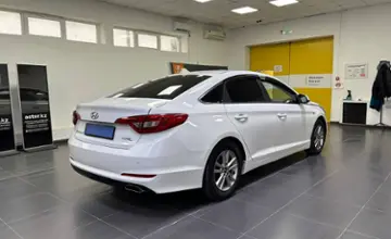 Hyundai Sonata 2015 года за 7 340 000 тг. в Актау