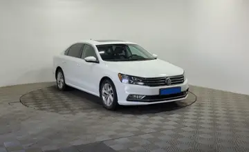 Volkswagen Passat 2017 года за 7 590 000 тг. в Алматы фото 3