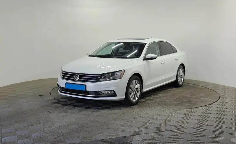 Volkswagen Passat 2017 года за 7 590 000 тг. в Алматы