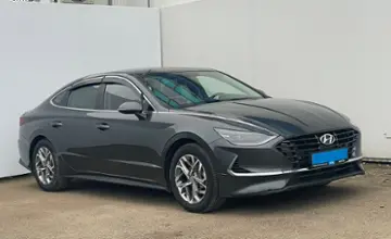 Hyundai Sonata 2020 года за 10 445 000 тг. в Уральск фото 3