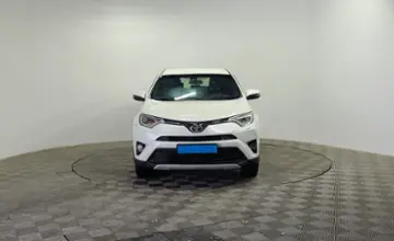 Toyota RAV4 2017 года за 10 350 000 тг. в Алматы фото 2