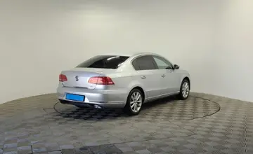 Volkswagen Passat 2011 года за 4 590 000 тг. в Алматы