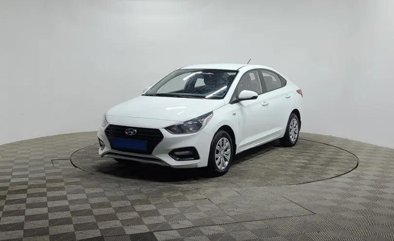 Hyundai Accent 2018 года за 6 890 000 тг. в Алматы