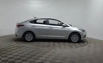 Hyundai Accent 2018 года за 6 890 000 тг. в Алматы фото 4