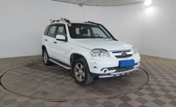 Chevrolet Niva 2014 года за 2 690 000 тг. в Шымкент фото 2