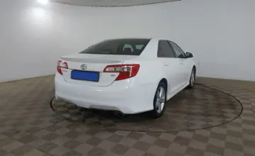 Toyota Camry 2013 года за 7 990 000 тг. в Шымкент