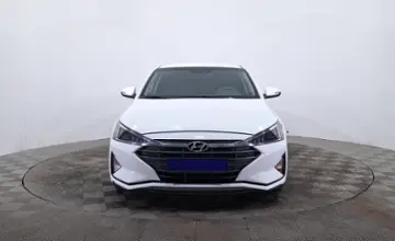 Hyundai Elantra 2019 года за 8 600 000 тг. в Астана фото 2