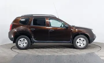 Renault Duster 2015 года за 4 350 000 тг. в Астана фото 4