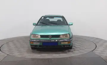 Volkswagen Golf 1994 года за 1 100 000 тг. в Астана фото 2