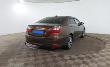 Toyota Camry 2017 года за 11 990 000 тг. в Шымкент
