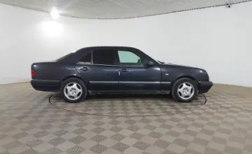 Mercedes-Benz E-Класс 1996 года за 2 190 000 тг. в Шымкент фото 4