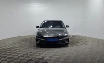 Hyundai Elantra 2023 года за 9 990 000 тг. в Алматы фото 2