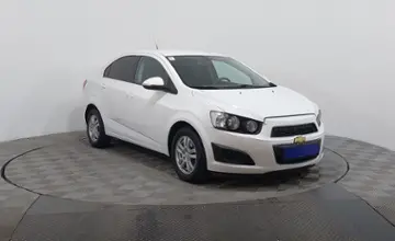 Chevrolet Aveo 2015 года за 4 390 000 тг. в Астана фото 3