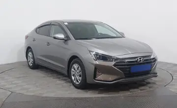 Hyundai Elantra 2019 года за 8 250 000 тг. в Астана фото 3