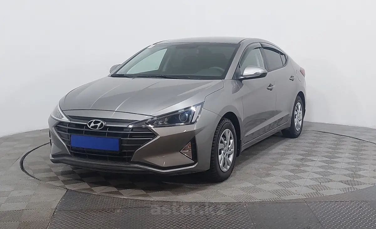 2019 Hyundai Elantra