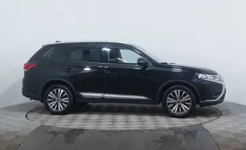 Mitsubishi Outlander 2019 года за 8 990 000 тг. в Астана фото 4