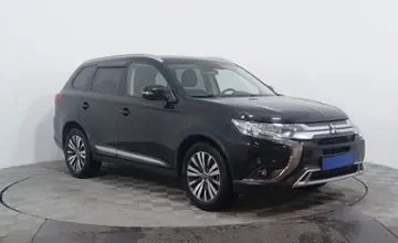 Mitsubishi Outlander 2019 года за 8 990 000 тг. в Астана фото 3