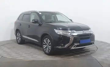Mitsubishi Outlander 2019 года за 8 690 000 тг. в Астана фото 4