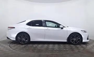 Toyota Camry 2021 года за 14 190 000 тг. в Астана фото 4