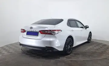 Toyota Camry 2021 года за 14 190 000 тг. в Астана