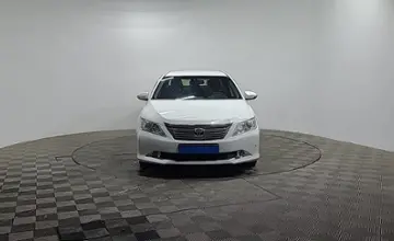 Toyota Camry 2014 года за 8 190 000 тг. в Алматы фото 2