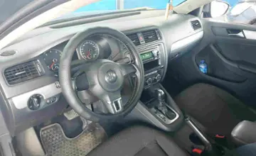 Volkswagen Jetta 2013 года за 5 190 000 тг. в Караганда фото 5