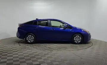 Toyota Prius 2018 года за 7 790 000 тг. в Алматы фото 4