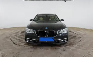 BMW 7 серии 2015 года за 15 990 000 тг. в Шымкент фото 2