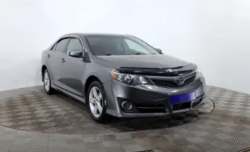 Toyota Camry 2014 года за 7 390 000 тг. в Астана фото 3